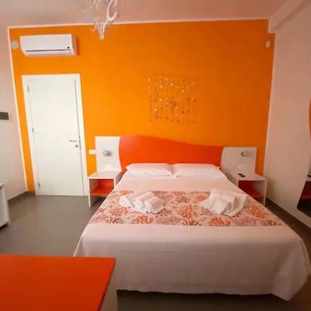Hotel Arte Mare - In Via Del Mulino 45 3*