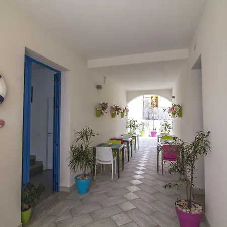 Arte Mare - In Via Del Mulino 45