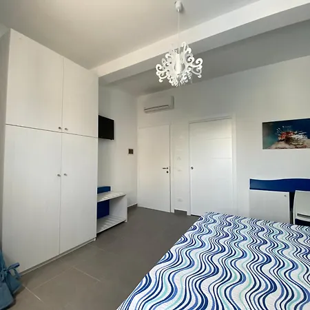 Arte Mare - In Via Del Mulino 45 Hotel