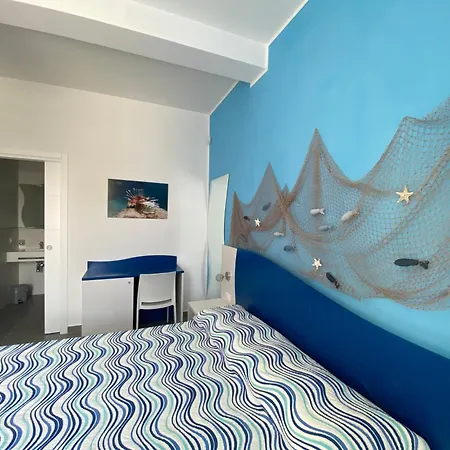 Arte Mare - In Via Del Mulino 45 Hotel 3*