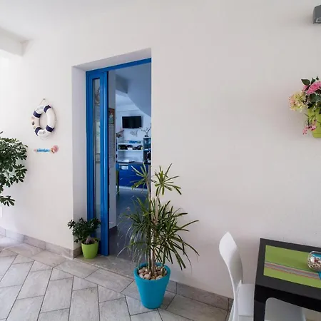 Hotel Arte Mare - In Via Del Mulino 45 3*